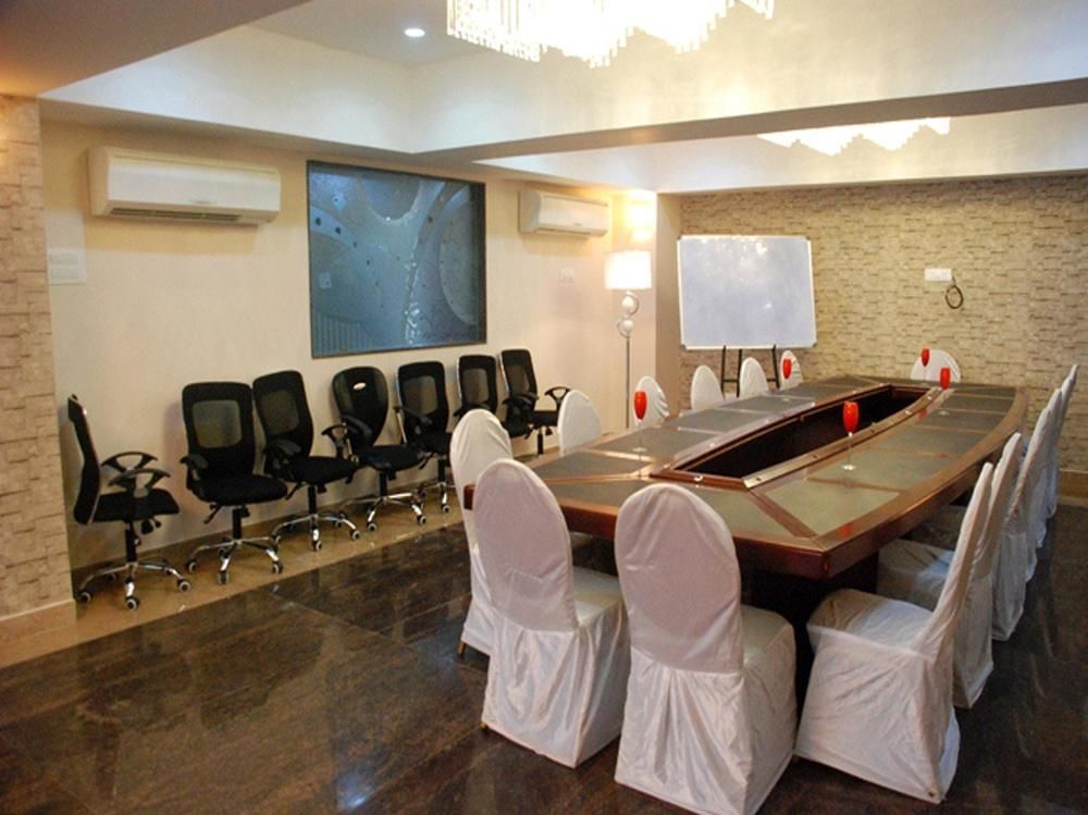 Hotel Treebo Trend Orient Grand Nagpur Zewnętrze zdjęcie
