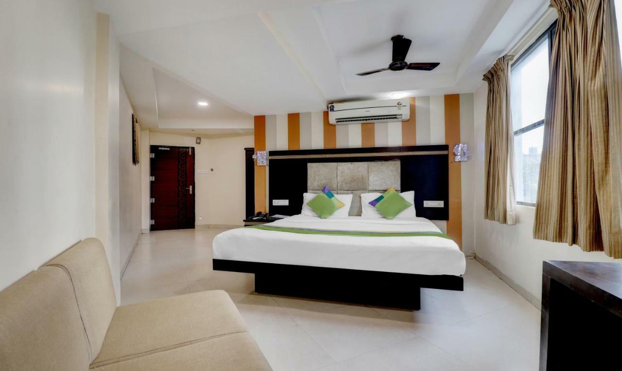 Hotel Treebo Trend Orient Grand Nagpur Zewnętrze zdjęcie