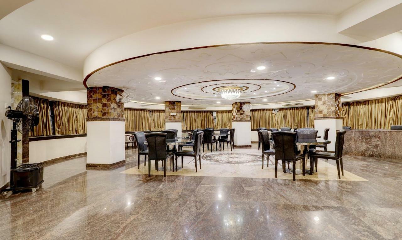 Hotel Treebo Trend Orient Grand Nagpur Zewnętrze zdjęcie
