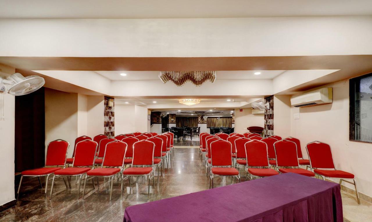 Hotel Treebo Trend Orient Grand Nagpur Zewnętrze zdjęcie