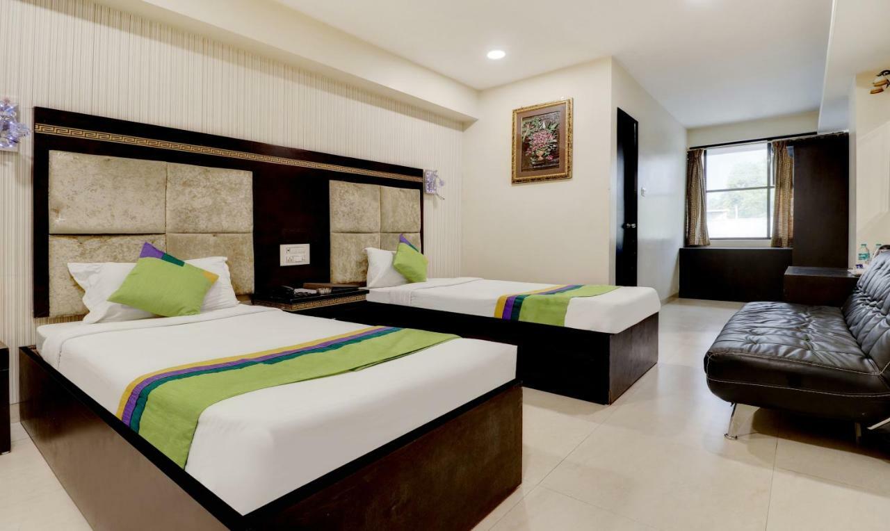 Hotel Treebo Trend Orient Grand Nagpur Zewnętrze zdjęcie