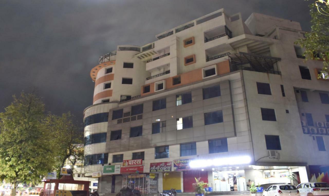 Hotel Treebo Trend Orient Grand Nagpur Zewnętrze zdjęcie