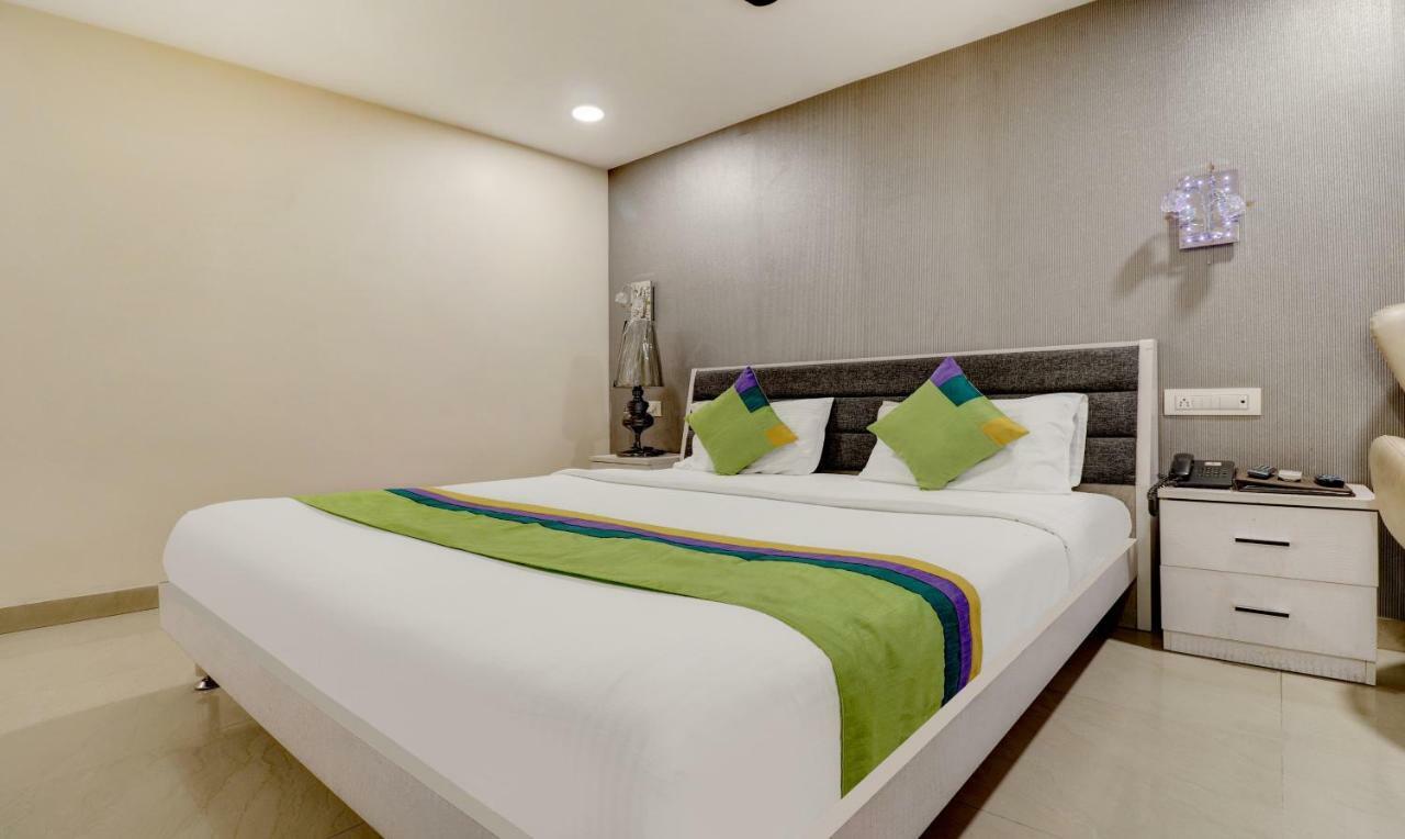 Hotel Treebo Trend Orient Grand Nagpur Zewnętrze zdjęcie